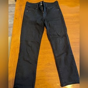 American eagle black capris size 6